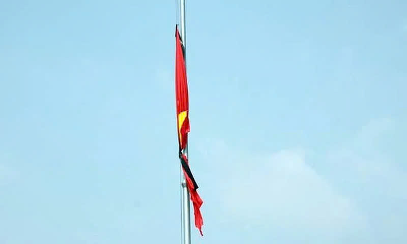 THÔNG BÁO QUỐC TANG